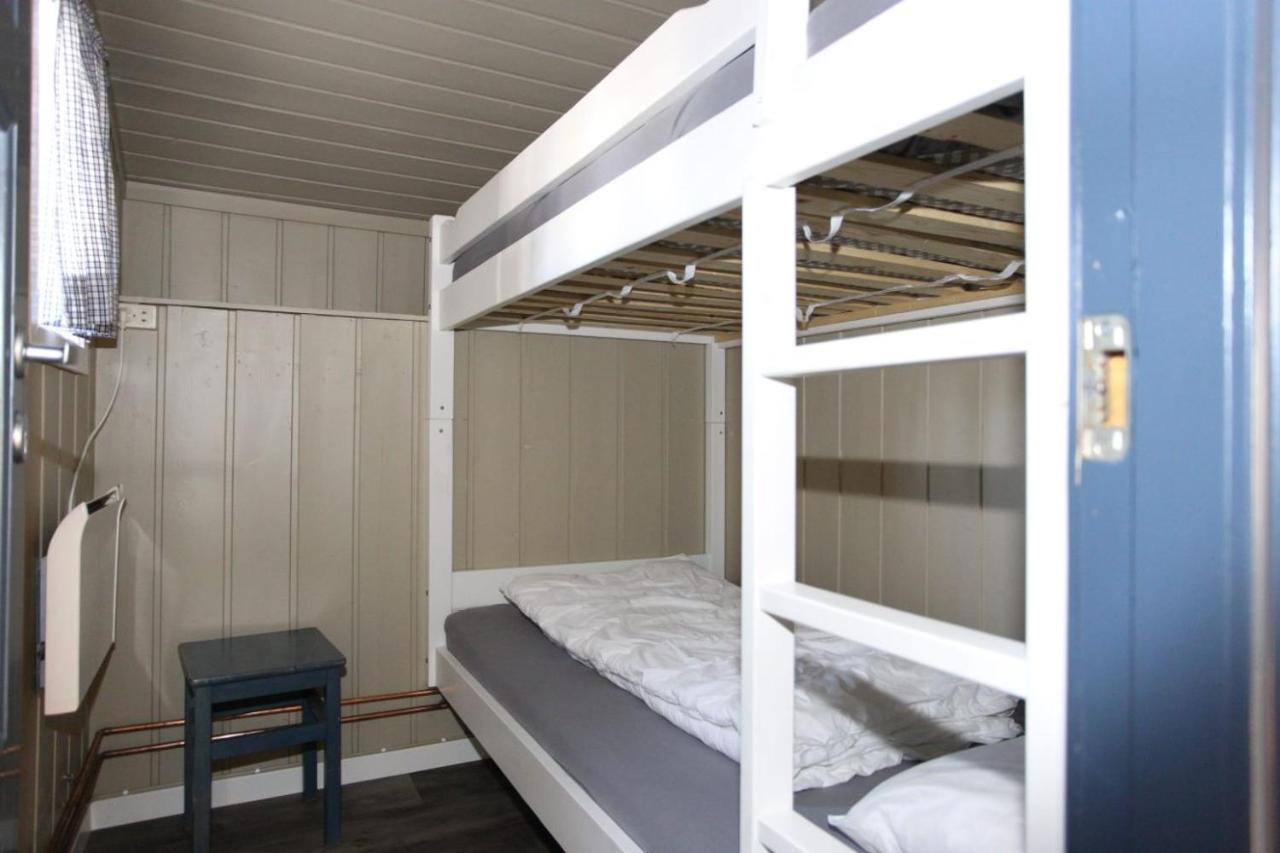 Beveroya Hytteutleie Og Camping Бё Экстерьер фото