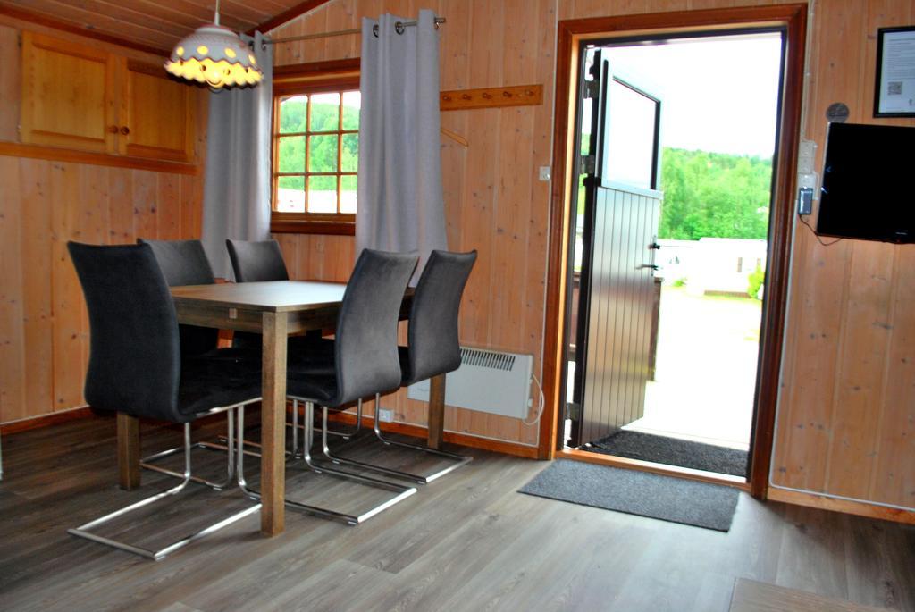 Beveroya Hytteutleie Og Camping Бё Номер фото