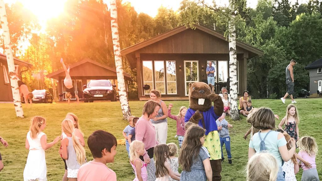 Beveroya Hytteutleie Og Camping Бё Экстерьер фото