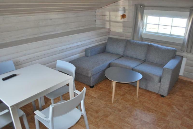 Beveroya Hytteutleie Og Camping Бё Экстерьер фото
